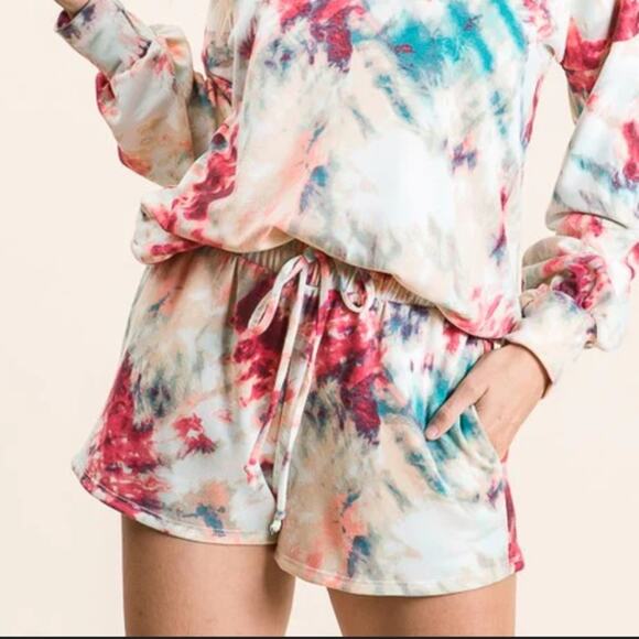 Vanilla Bay Nadia Bright Tie-Dye Lounge Shorts Size Medium - Picture 2 of 6